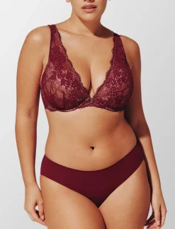 All Day Lace Uplift Plunge Bra