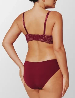 All Day Lace Uplift Plunge Bra