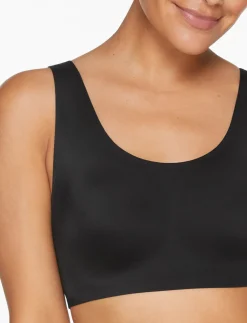 Smoothing Scoop Wireless Bra